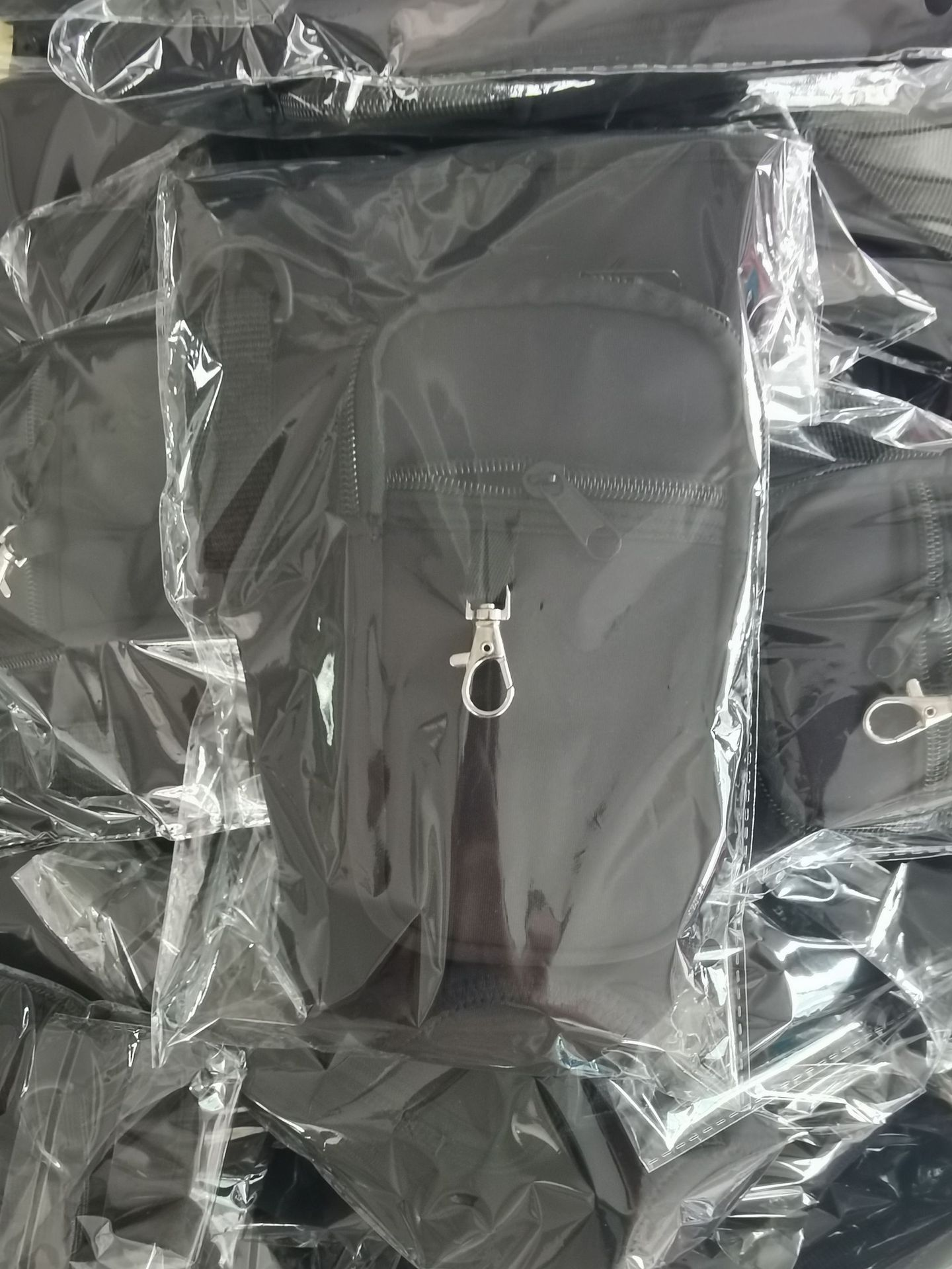 Water Bottle Pouch for Stanley Quencher Series Tumblers Cup Backpack with Multiple Pockets for Phone, Cards, Keys (Bag Only) 20Pack China Warehouse