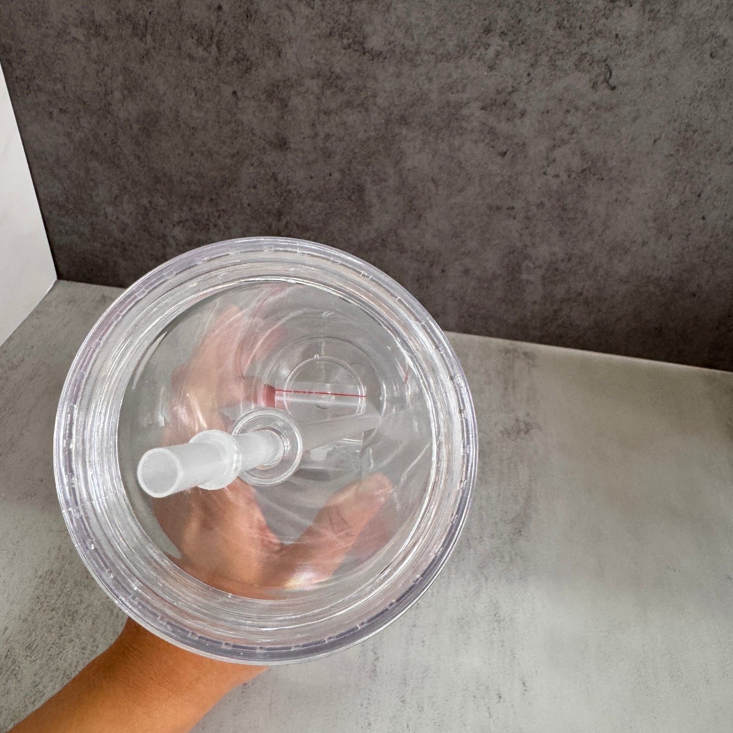 16oz 24oz Clear Snow Globe Plastic Cups Pre Drilled Hole and With Plug 20 Pack China Warehouse