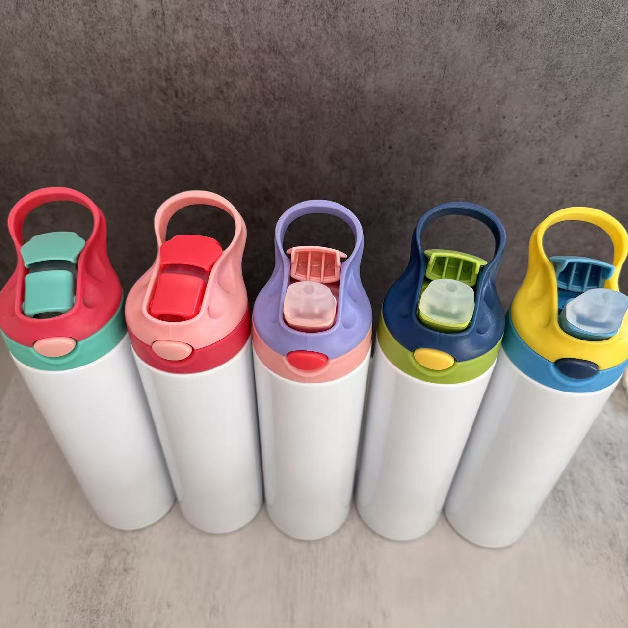 20oz Sublimation Water Bottles With Bounce Lids for Kids 5 Colors Lids Mix Style Tumblers 25 Pack
