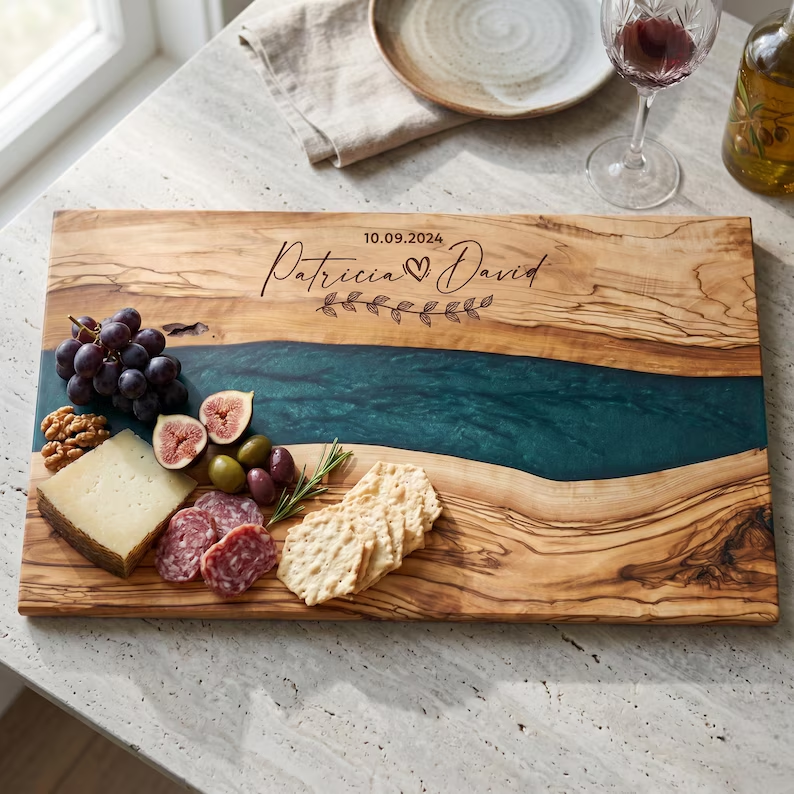 30 Pcs Wood River Epoxy Charcuterie Board Custom Resin Cutting Board Suitable for Laser Engraving China Warehouse