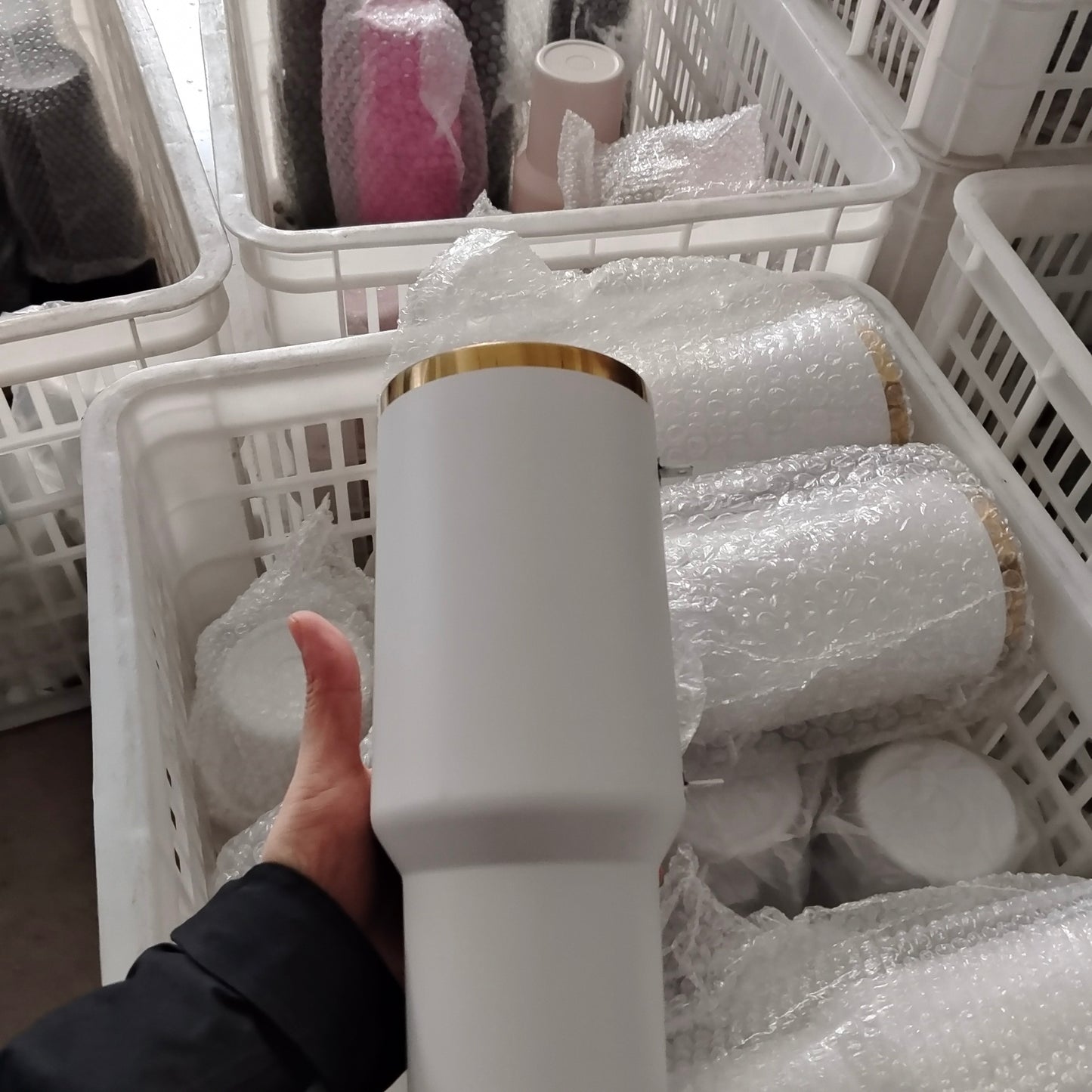 H2.0 40oz 💛Matt Gold Underneath Powder Coated Tumblers for Laser Engraved 20Pack China Warehouse