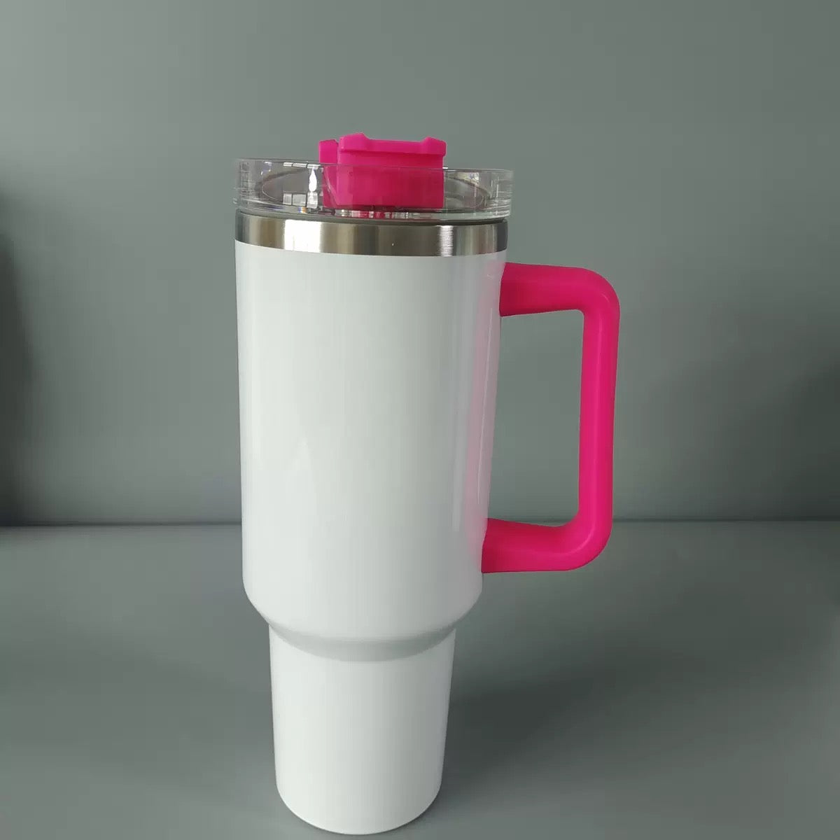 H1.0 40oz Glossy White Blank Sublimation Double Vacuum Mugs with Color Handle 20Pack China Warehouse