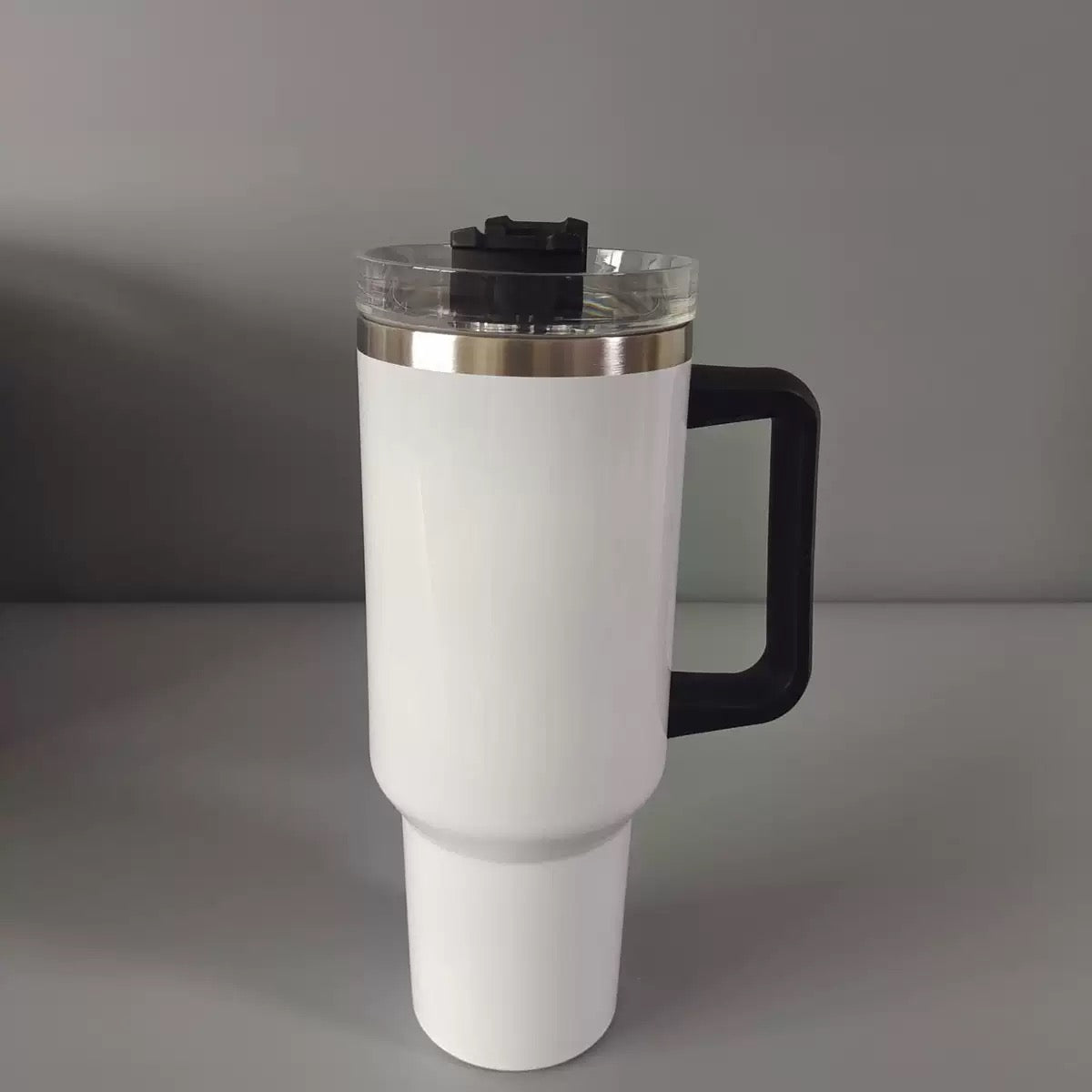 H1.0 40oz Glossy White Blank Sublimation Double Vacuum Mugs with Color Handle 20Pack China Warehouse
