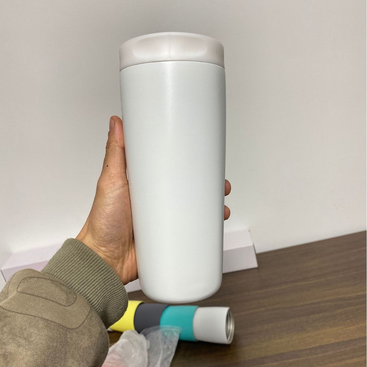 12oz 20oz Owala Style Double Wall Stainless Steel Tumblers with Direct Drinking Lids 25Pack China Warehouse